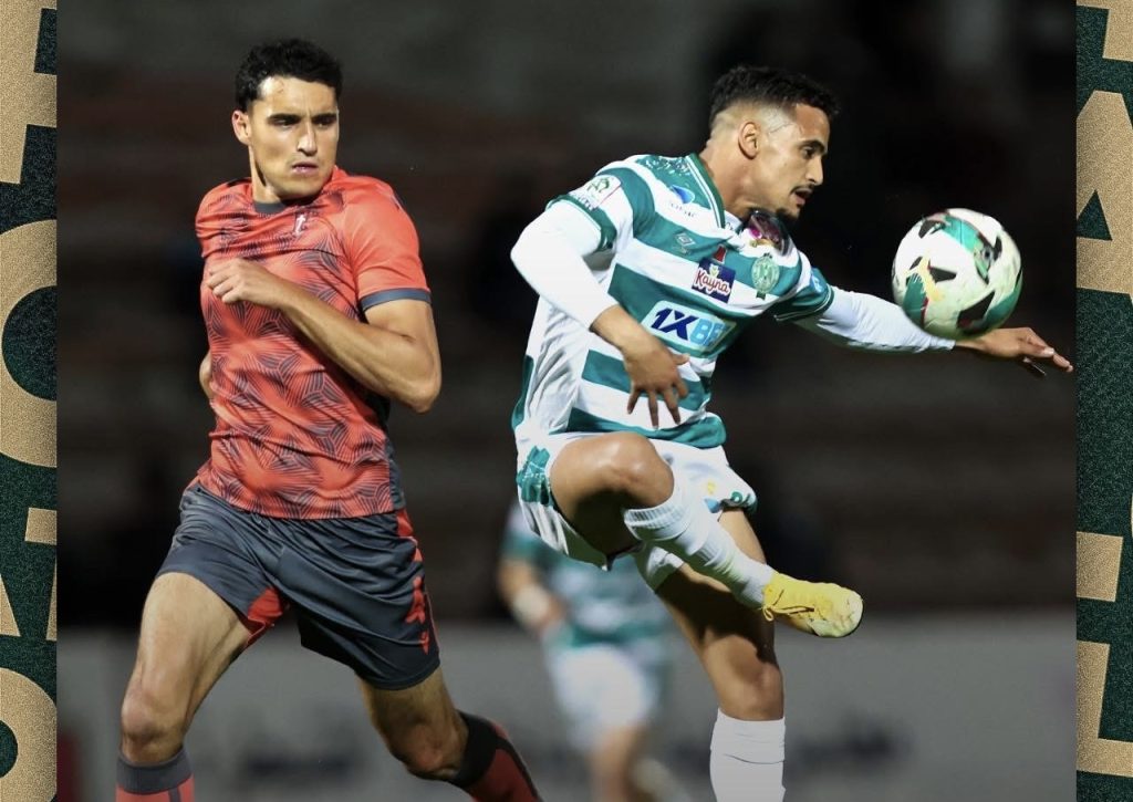 الرجاء يُراسل مديرية التحكيم احتجاجاً على قرارات تحكيمية أمام اتحاد تواركة