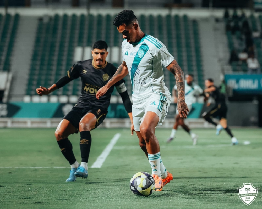 الرجاء يتغلب وديا على الأهلي السعودي